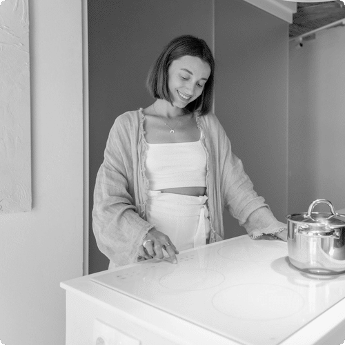 Fonctionnalités avancées : Contrôle tactile, boosters, minuteurs.