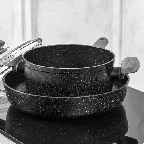 Quelle est la consommation énergétique moyenne d'une plaque induction encastrable ?